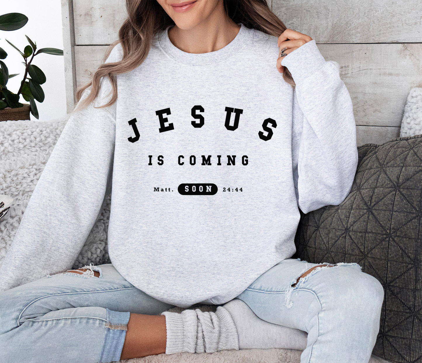 Jesus is Coming Soon - Unisex Heavy Blend™ Crewneck Sweatshirt