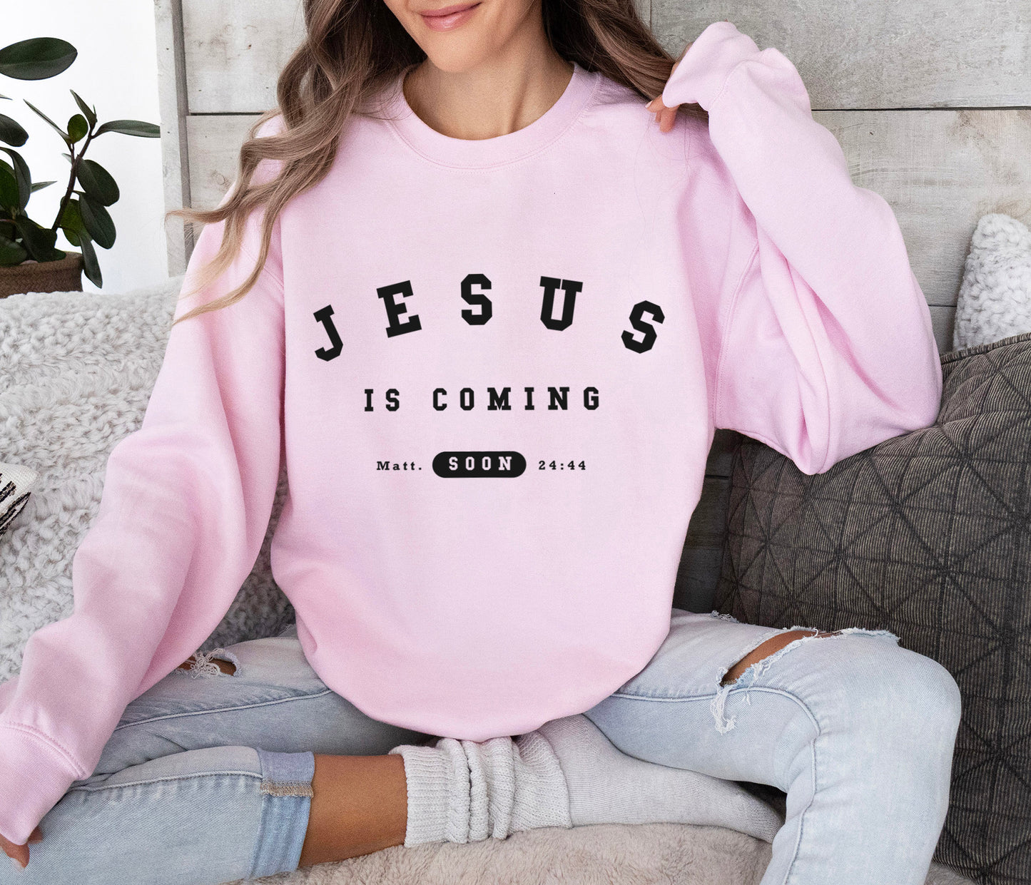 Jesus is Coming Soon - Unisex Heavy Blend™ Crewneck Sweatshirt