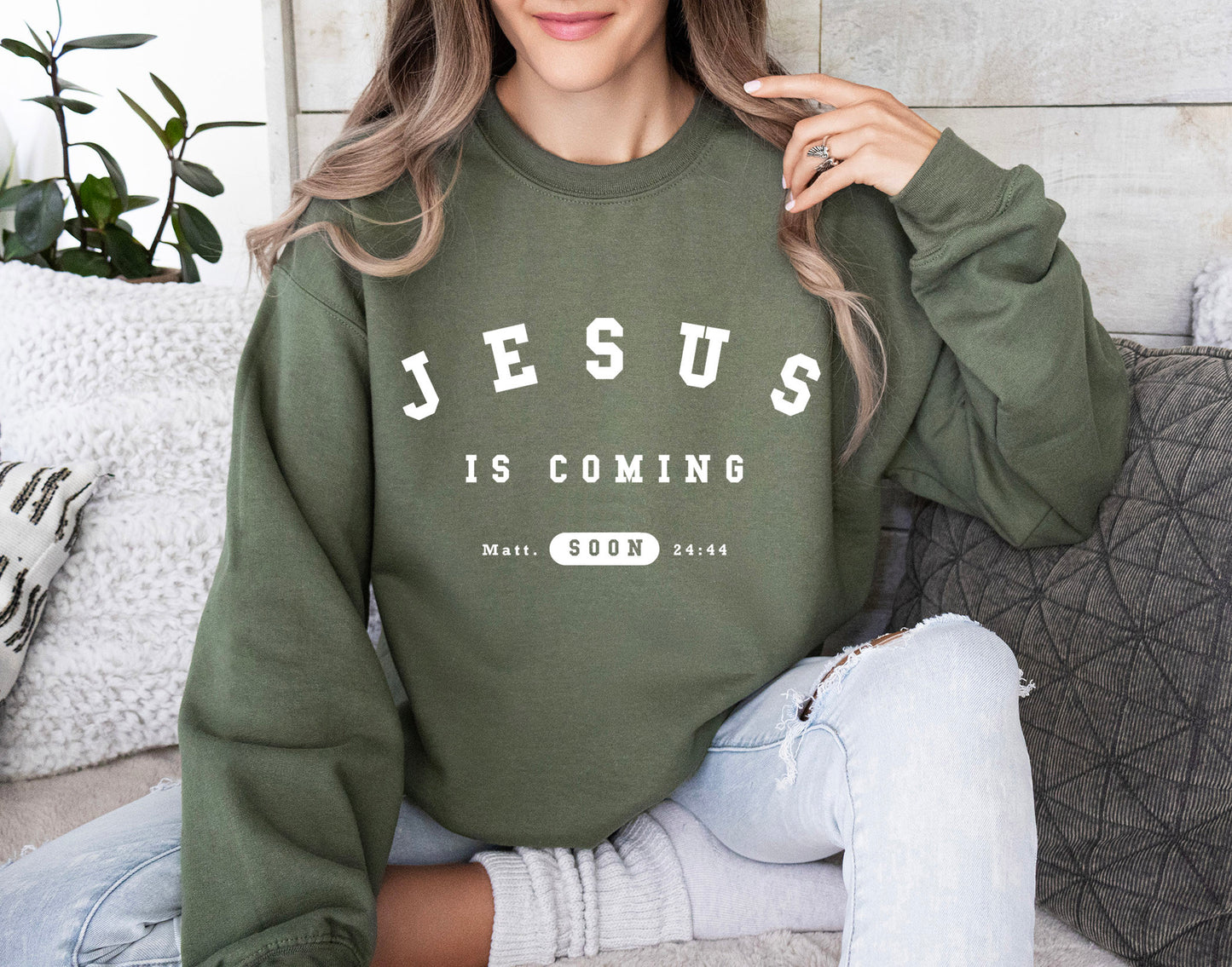 Jesus is Coming Soon - Unisex Heavy Blend™ Crewneck Sweatshirt