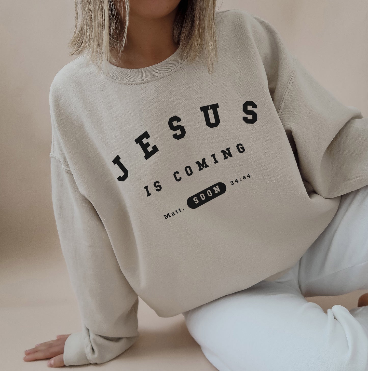 Jesus is Coming Soon - Unisex Heavy Blend™ Crewneck Sweatshirt