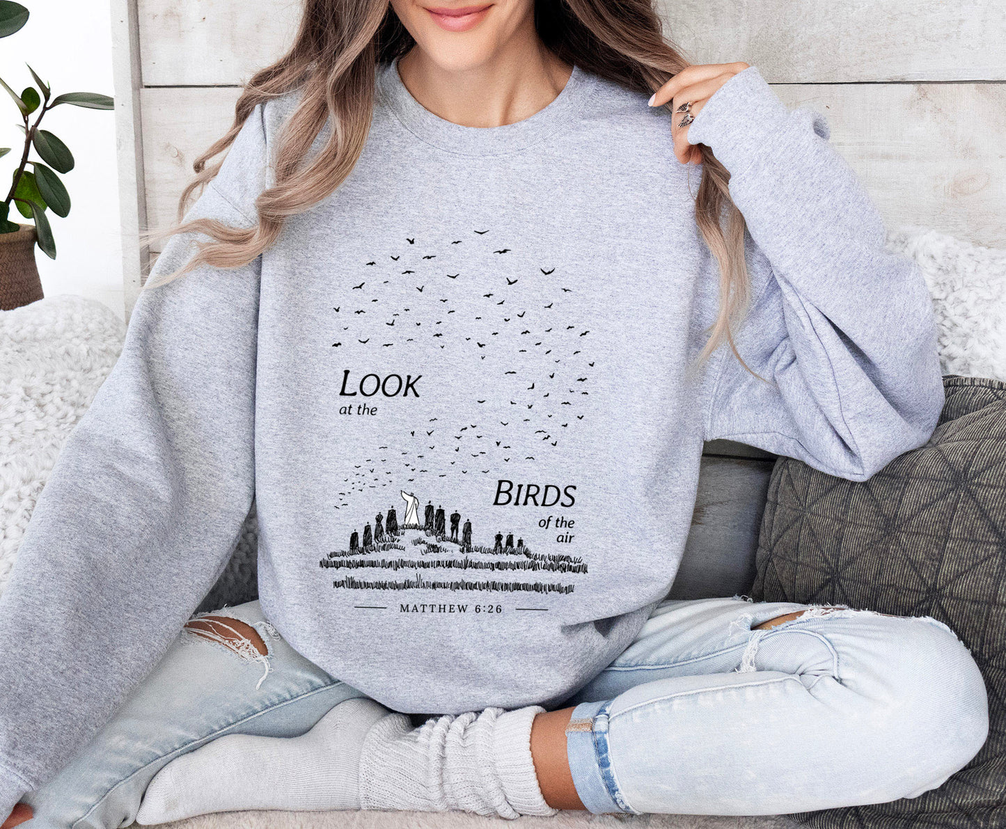 Look at the Birds - Unisex Heavy Blend™ Crewneck Sweatshirt