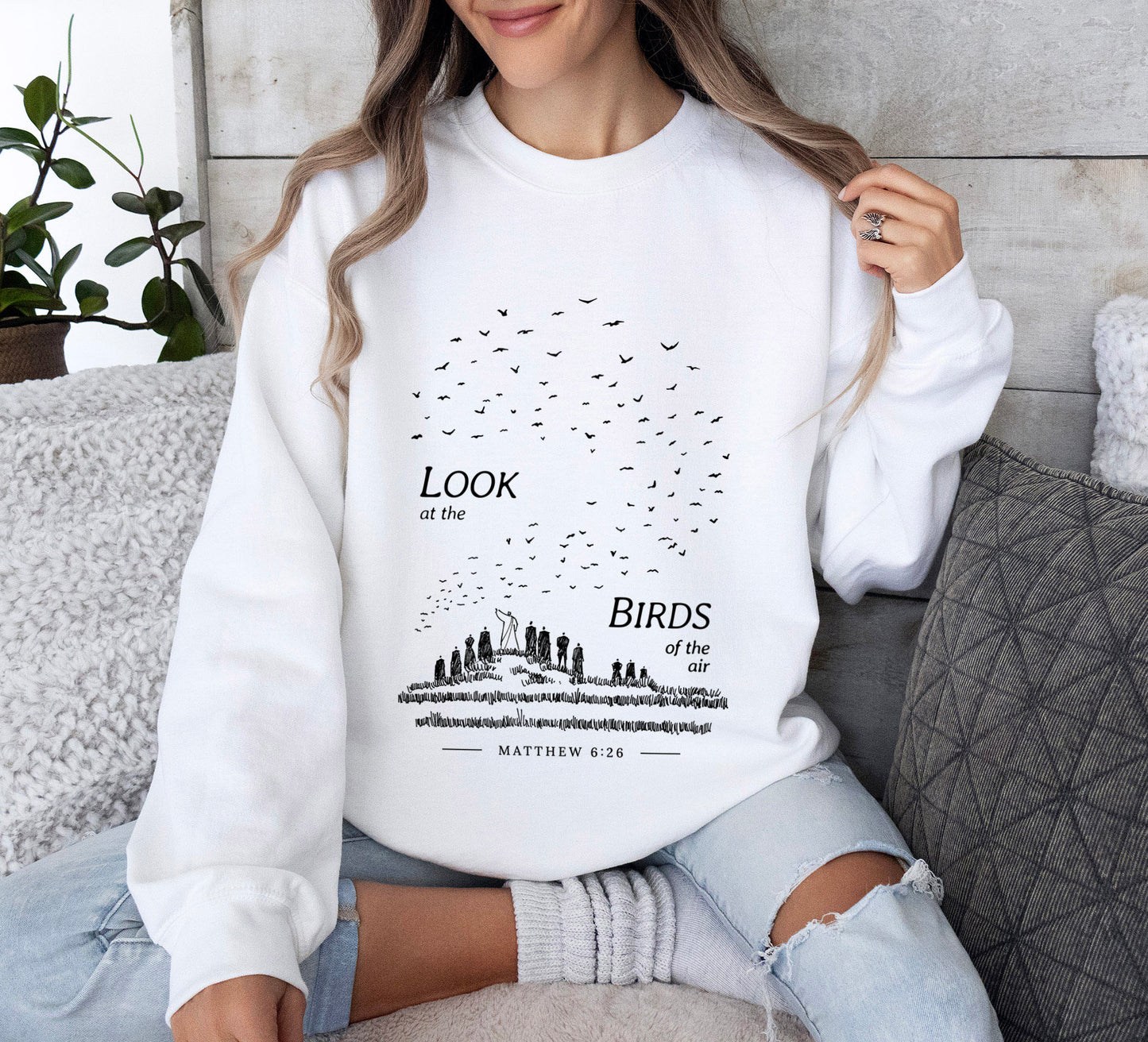 Look at the Birds - Unisex Heavy Blend™ Crewneck Sweatshirt